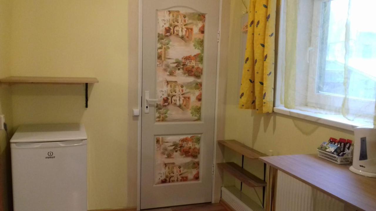 Avotu Stabu Private Flats In A Separate House For One Or Couple Рига Экстерьер фото